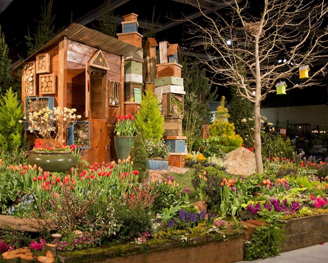 This 2015 display garden created by West Seattle Nursery titled, “Birds do it, Bees do it…” received many awards, including
the Pacific Horticulture magazine award. Photo: courtesy of NWF&G show