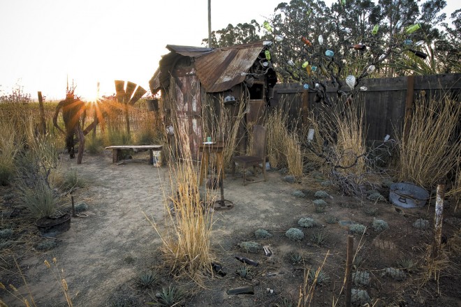 The Hermit’s Garden, created by Kate and Ben Frey at The Late Show Gardens in September 2009 - See more at: https://www.pacifichorticulture.org/articles/through-the-photographers-eye-finding-a-sustainable-aesthetic/#sthash.hZmSSURc.dpuf