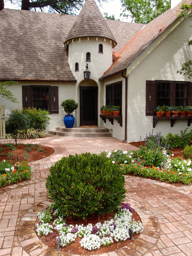 A new formal entry court now welcomes visitors to our front door. Photo: Kirsten Honeyman
