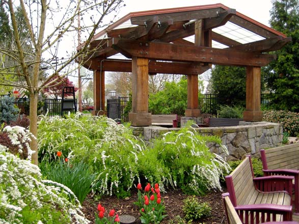 The Central pavilion at the Portland Memory Garden serves as orientation point for visitors. Photo: Patty Cassidy